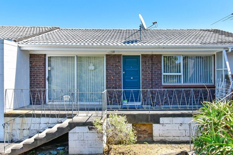 Photo of property in 1/49a Landon Avenue, Mangere East, Auckland, 2024