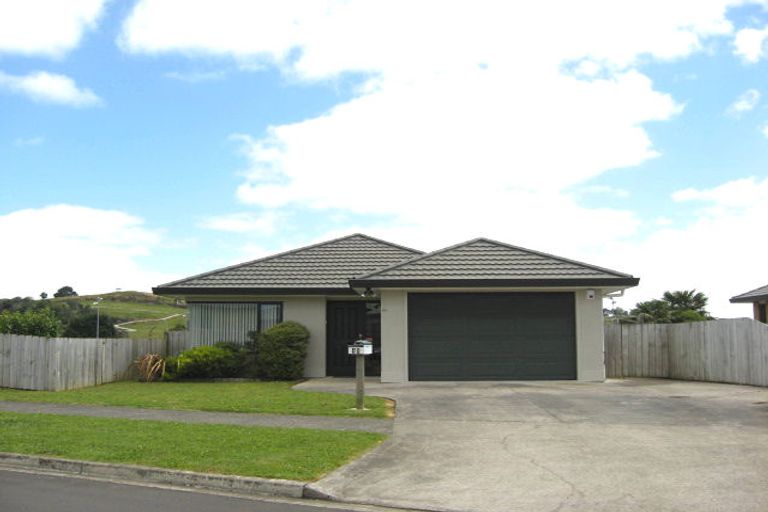 Photo of property in 43 Ridgeway Road, Pukekohe, 2120