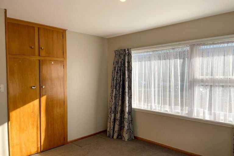 Photo of property in 2/11 Maxwell Street, Riccarton, Christchurch, 8041