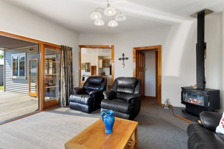 Photo of property in 2 Spring Grove Street, Spreydon, Christchurch, 8024