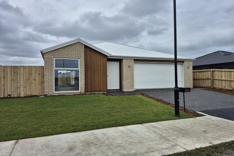 Photo of property in 37 Lennon Drive, Rolleston, 7614