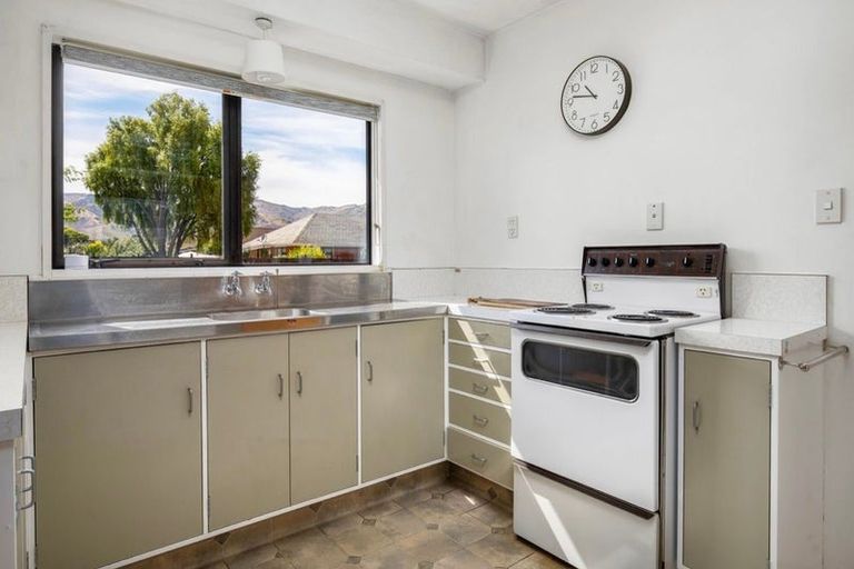 Photo of property in 1 Jollys Road, Cromwell, 9310