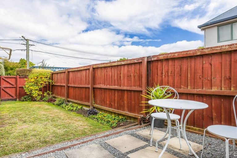 Photo of property in 1/4 Jordan Street, Sydenham, Christchurch, 8023
