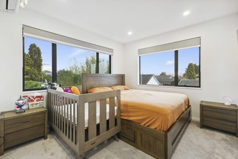 Photo of property in 43f Beach Road, Pahurehure, 2113