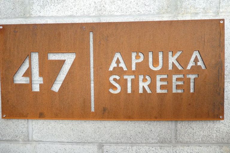 Photo of property in 61 Karepa Street, Brooklyn, Wellington, 6021