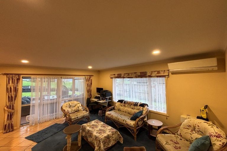 Photo of property in 292 Grandview Road, Western Heights, Hamilton, 3200