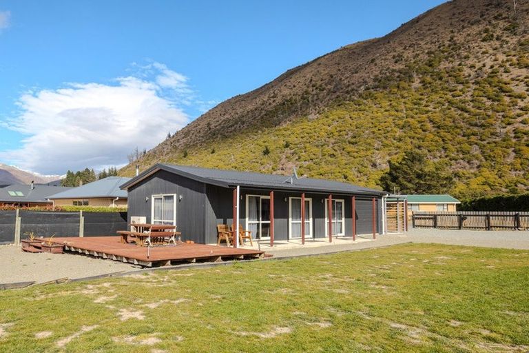 Photo of property in 76 Gordon Street, Kurow, 9435