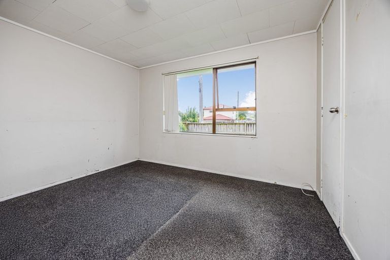 Photo of property in 156 Rathgar Road, Henderson, Auckland, 0610