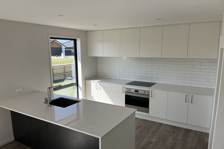 Photo of property in 33 Raptor Street, Rolleston, 7615