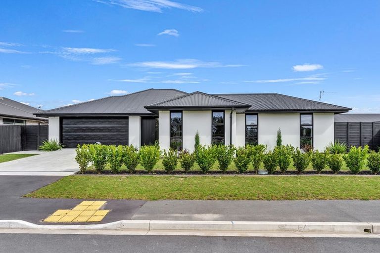 Photo of property in 54 Ashbury Drive, Tinwald, Ashburton, 7700