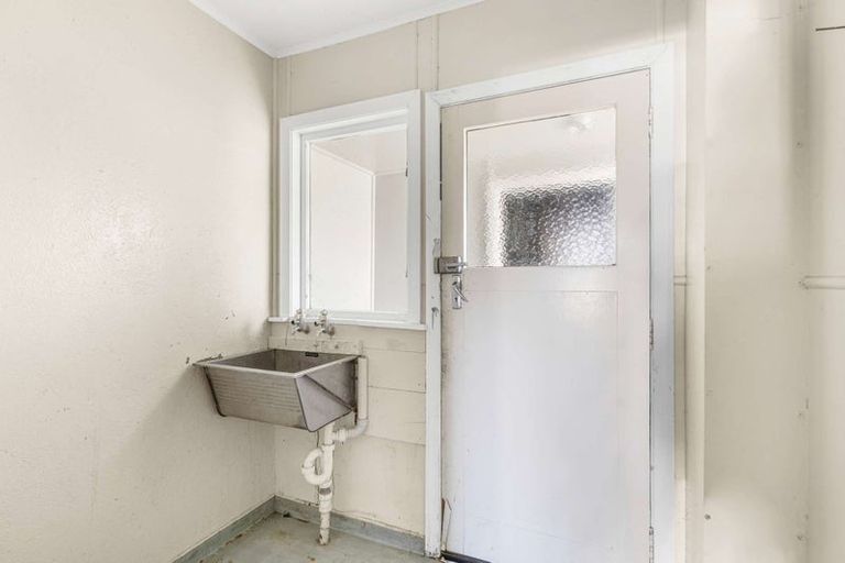 Photo of property in 12-14 Opie Place, Highbury, Palmerston North, 4412