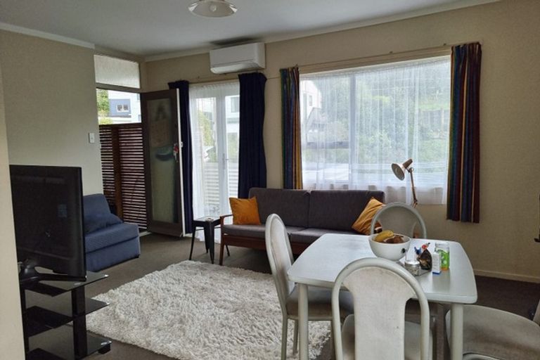 Photo of property in 126u6 Redwood Avenue, Tawa, Wellington, 5028
