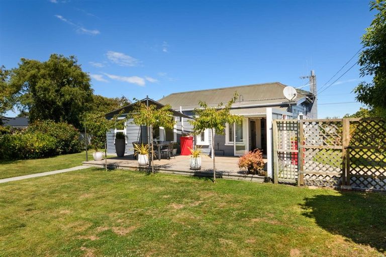 Photo of property in 30 Signal Street, Marton, 4710