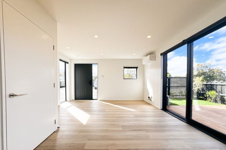 Photo of property in 6/10 Surrey Street, Linwood, Christchurch, 8062