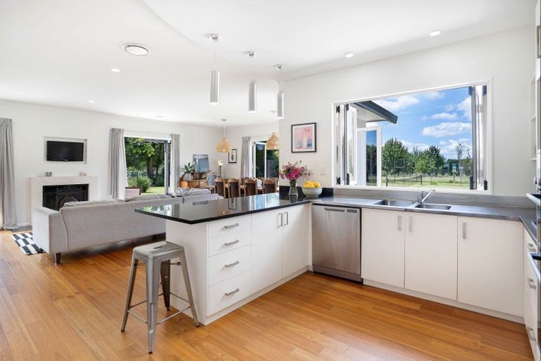 Photo of property in 44 Udy Street, Greytown, 5712