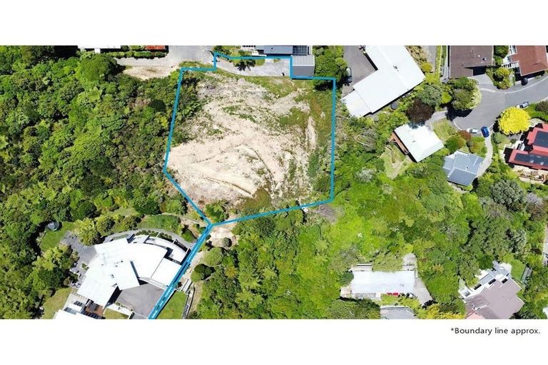 Photo of property in 15 Beatty Avenue, Karori, Wellington, 6012