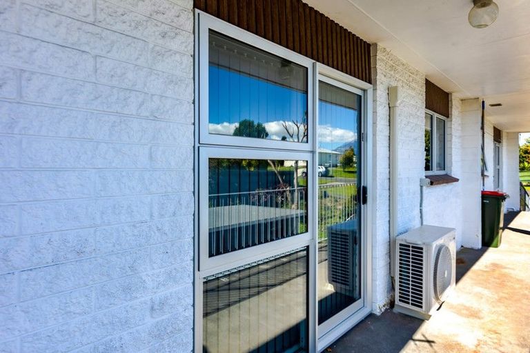 Photo of property in 16d Orlando Street, Stratford, 4332