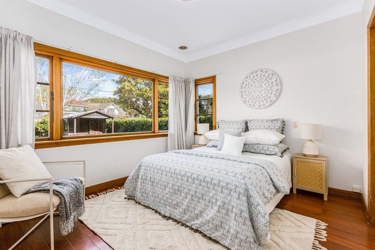 Photo of property in 1/7 Penrose Street, Woburn, Lower Hutt, 5010