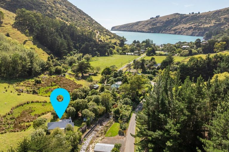 Photo of property in 15 Factory Road, Little Akaloa, 7583