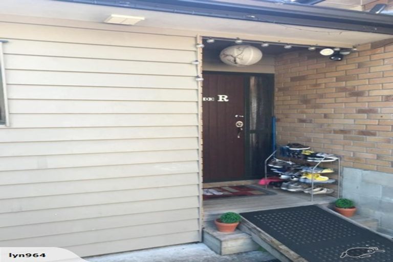 Photo of property in 103r Glengarry Road, Glen Eden, Auckland, 0602