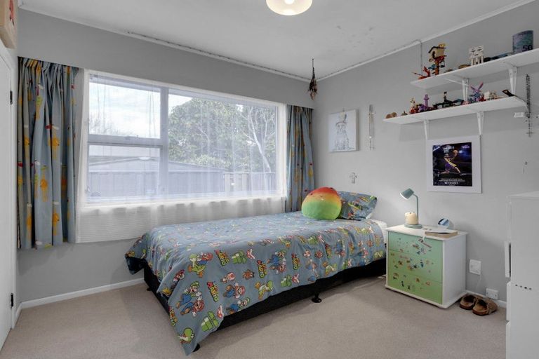 Photo of property in 17 Seamer Place, St Andrews, Hamilton, 3200