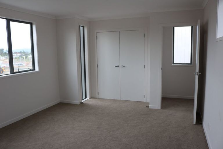 Photo of property in 94 Hobsonville Point Road, Hobsonville, Auckland, 0616