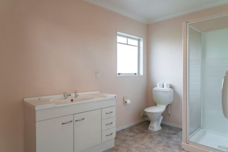 Photo of property in 55a Williams Street, Cambridge, 3434