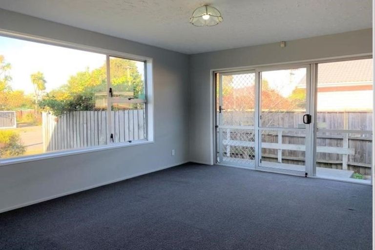 Photo of property in 1/547 Worcester Street, Linwood, Christchurch, 8011