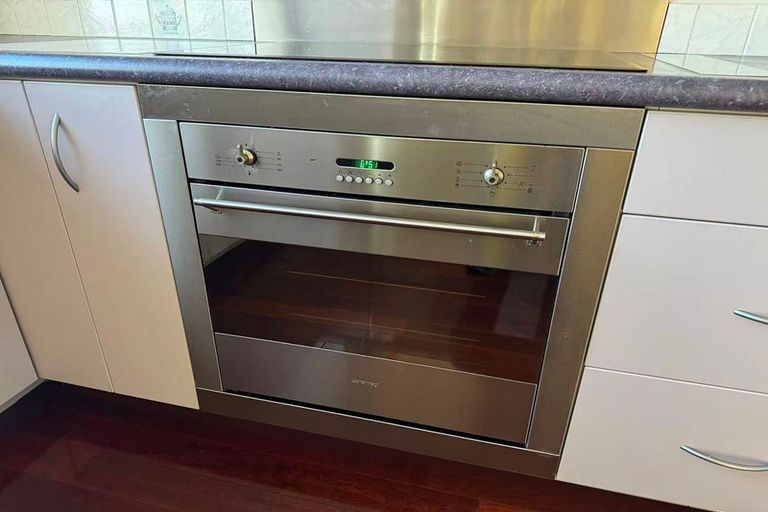 Photo of property in 44 Penzance Road, Mairangi Bay, Auckland, 0630