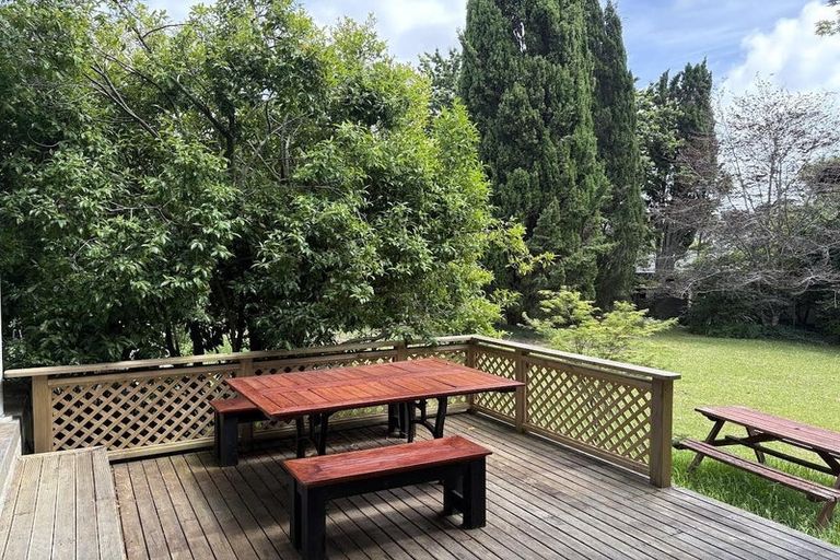 Photo of property in 62 Grande Vue Road, Hillpark, Auckland, 2102