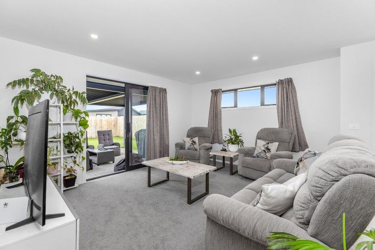 Photo of property in 12 Guthrie Street, Lake Hawea, 9382