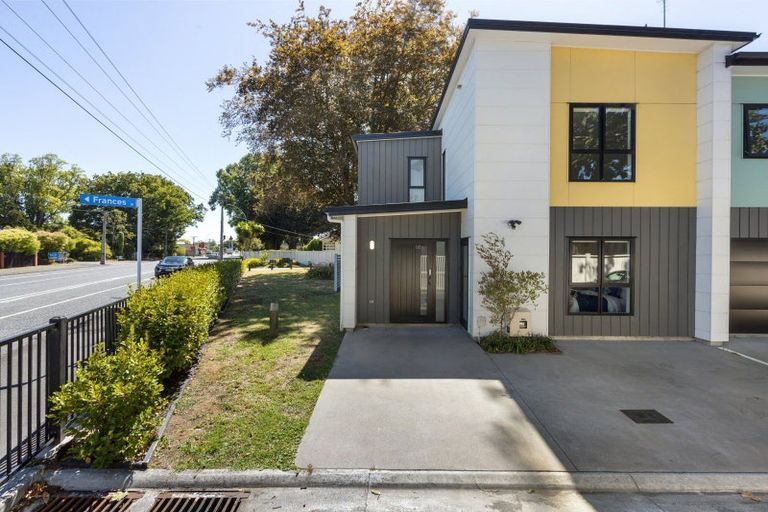 Photo of property in 12 Emmadale Lane, Hamilton East, Hamilton, 3216