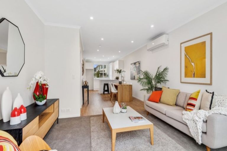 Photo of property in 18 Horo Road, Flat Bush, Auckland, 2019