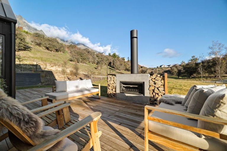 Photo of property in 7 Mckenzies Shute, Jacks Point, Queenstown, 9371