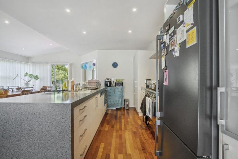 Photo of property in 42 Waverton Terrace, Churton Park, Wellington, 6037