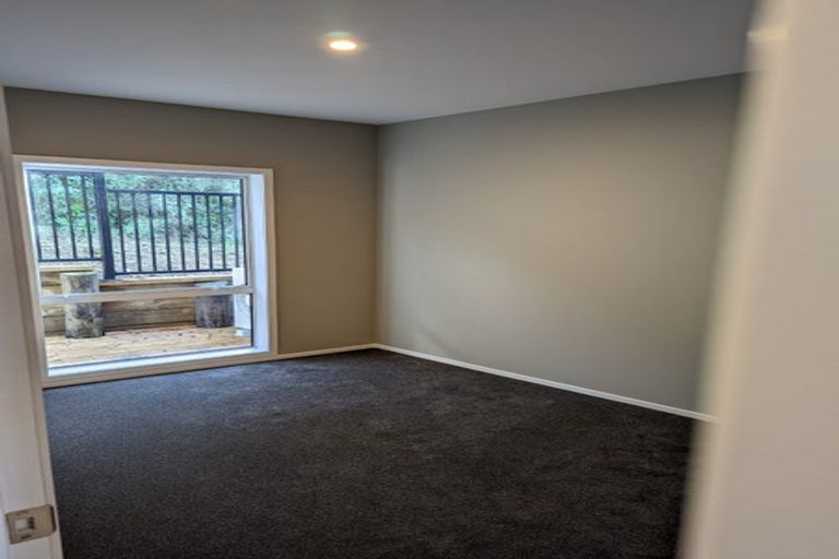 Photo of property in 9 Tai Lane, Whitby, Porirua, 5024