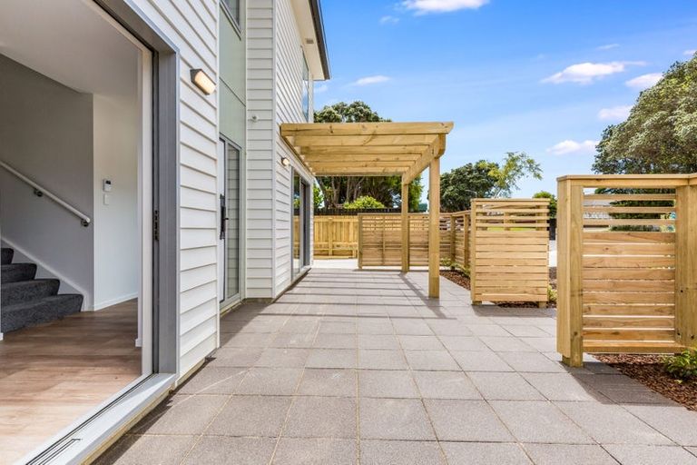 Photo of property in 12 Mana Avenue, Titahi Bay, Porirua, 5022