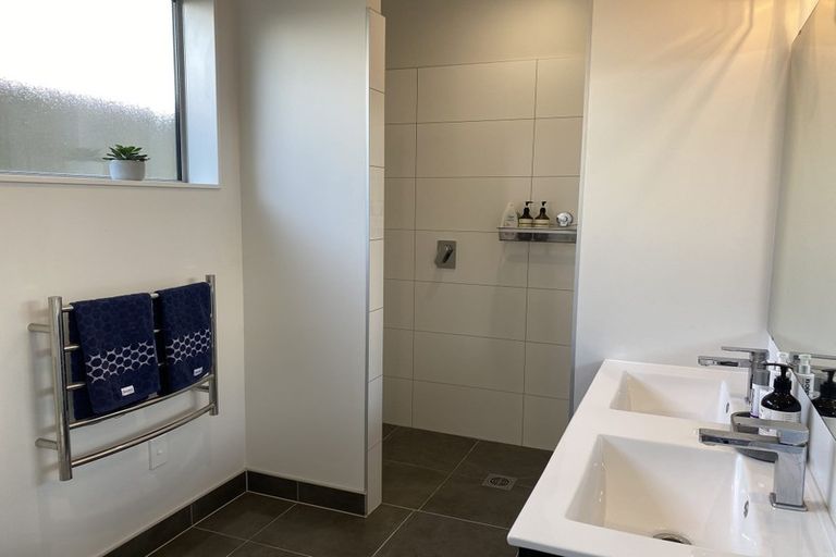 Photo of property in 17 Puni Road, Pukekohe, 2120