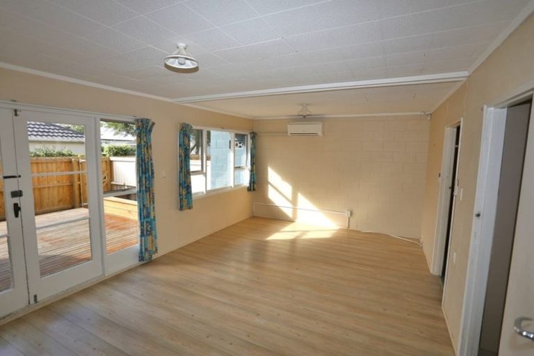 Photo of property in 3/49 Picton Avenue, Riccarton, Christchurch, 8011