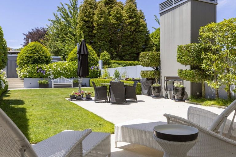 Photo of property in 110 Lake Terrace, Taupo, 3330