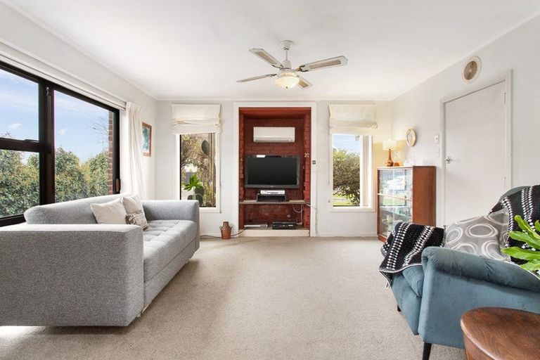 Photo of property in 19 Claridges Road, Casebrook, Christchurch, 8051