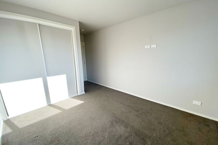 Photo of property in 33 Bellbrook Crescent, Shirley, Christchurch, 8013