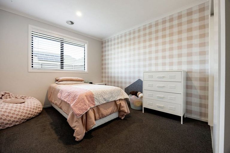 Photo of property in 15 Moemoea Place, Cambridge, 3434