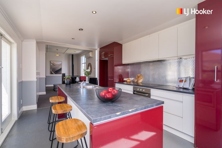 Photo of property in 94 Victoria Road, Saint Kilda, Dunedin, 9012