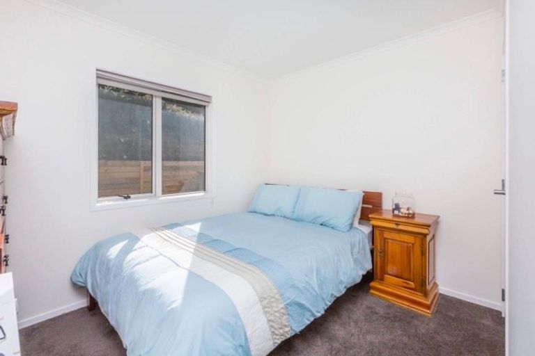 Photo of property in 115 Riverstone Drive, Riverstone Terraces, Upper Hutt, 5018