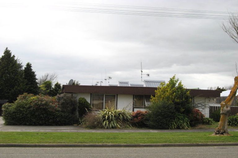 Photo of property in 13g Hereford Street, Levin, 5510