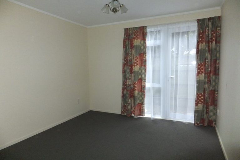 Photo of property in 5a Howard Street, Mount Cook, Wellington, 6021