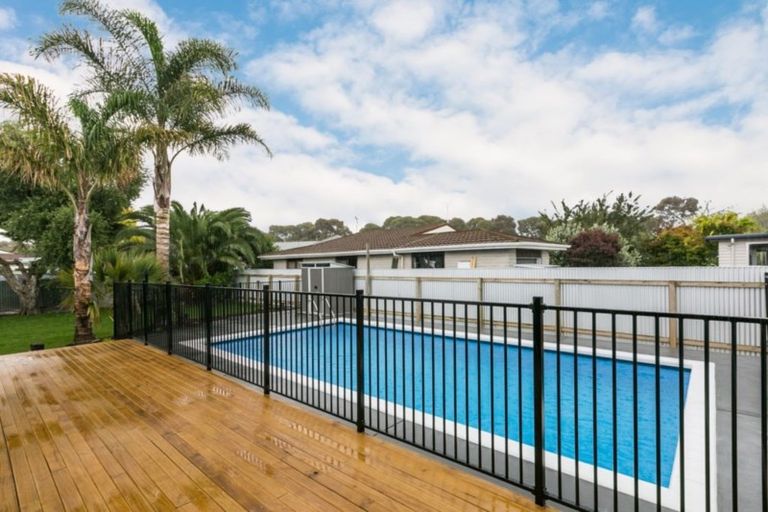 Photo of property in 3 Anzac Avenue, Onekawa, Napier, 4110