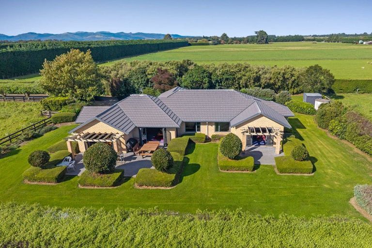 Photo of property in 211 Dawsons Road, Templeton, Christchurch, 7678