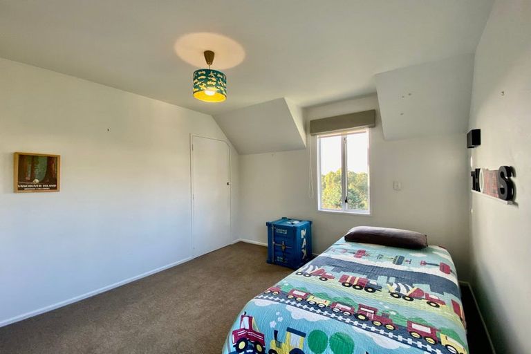 Photo of property in 34 Woodside Common, Westmorland, Christchurch, 8025